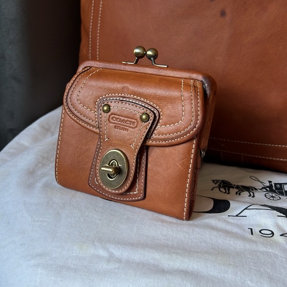 Coach Maude Natural XXL Ergo Tote Overnight Carryall & French Frame Wallet - Picture 2 of 16